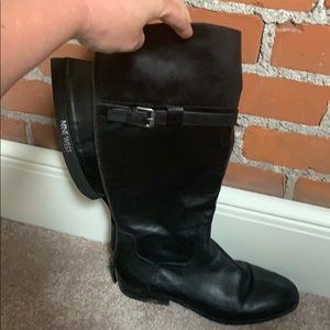 Nine West boots
